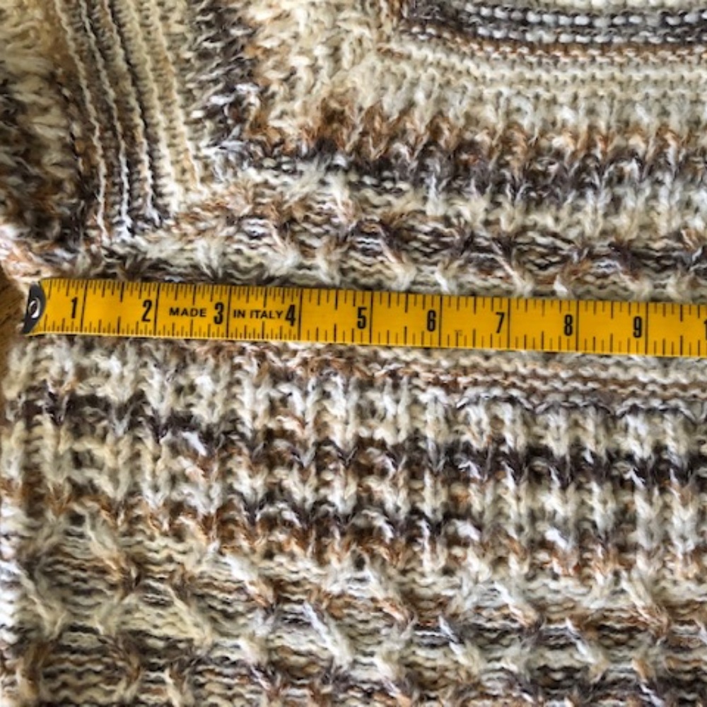 Women's Universal Thread Pull Over Cable Knit Swe… - image 5